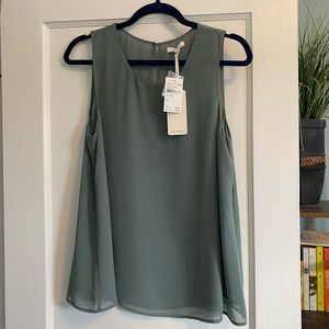 NWT Flowy Top